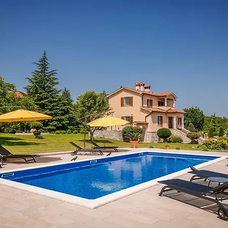Lory Blue Villa Labin (Istria)
