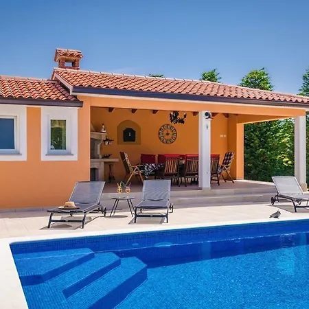 Villa Lory Blue *