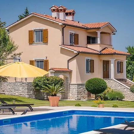 Villa Lory Blue *